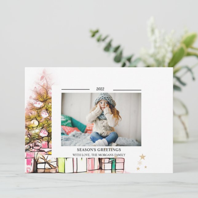 FOTOSEASONGREETINGARNA I gräs Träd Presenter (Stående Fram)