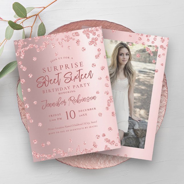 FotosoURPRISE Sweet 16 ro Guld Inbjudningar (Rose Gold Glitter Photo SURPRISE Sweet 16 Invitation)