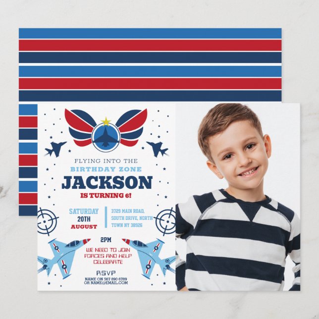 Fotostyrkorna från Jet Birthday Boy Flygplan armé Inbjudningar (Fram/baksida)