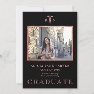 Fotot ro guld svart i studenten i sjukskolan
