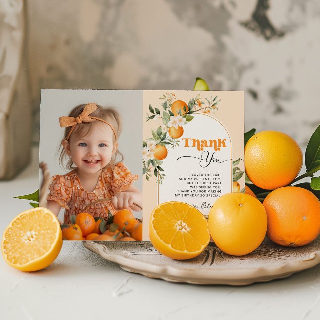 Fototacket för födelsedagsfesten Little Cutie citr Inbjudningar (Skapare uppladdad)