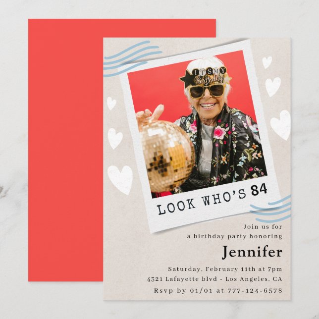 Fototitta vem som fyller 84 år inbjudningar (Fram/baksida)