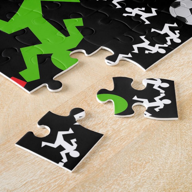 Fotspelare som går till Boll Mönster Pussel (Sidan)