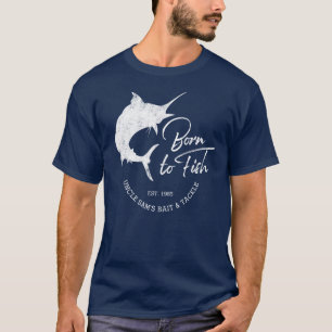 Fött att fiska beställnings- fiskeaffär för Ma T Shirt