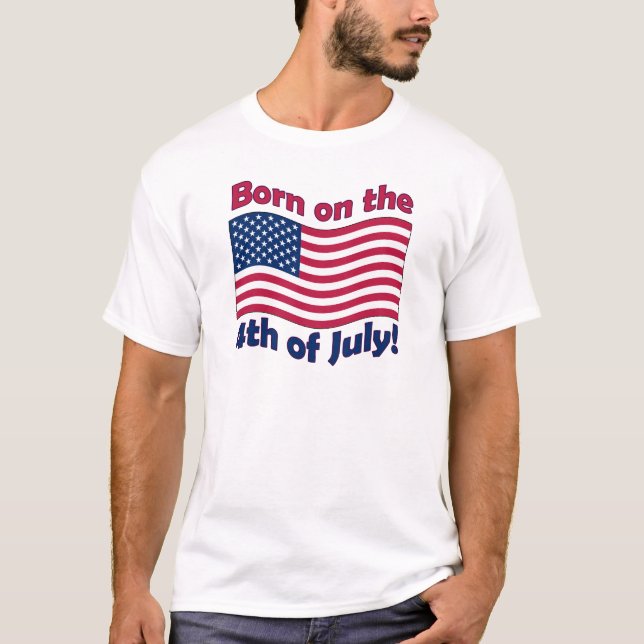 Fött på 4th av den Juli t-skjortan T-shirt (Framsida)