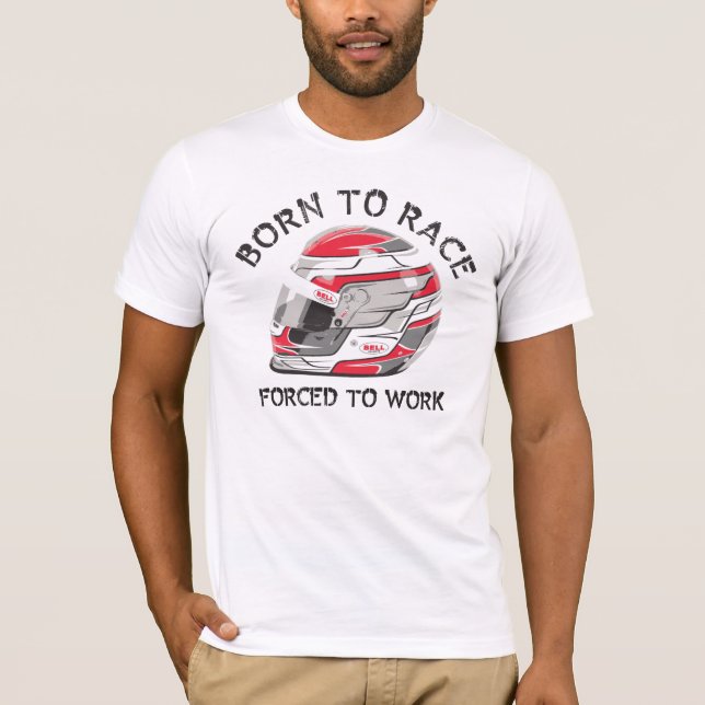 FÖTT TILL TÄVLINGEN… SOM TVINGAS FÖR ATT FUNGERA TEE SHIRT (Framsida)