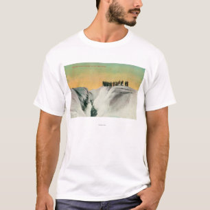 Fotvandrare på den Muir glaciären, AlaskaMuir T Shirt