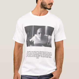 Foucault T med text på baksidan. Shirt