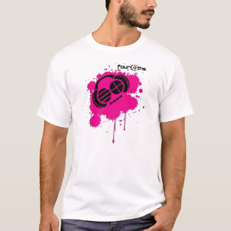 Four4ths:: Rosa och svart splatterlogotyp på vit T-shirt