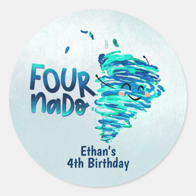 Fournado T-Shirt Runt Klistermärke (Framsida)