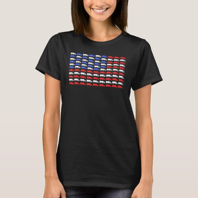 Fourth of July USA Flag Semi Truck Driver Trucking T Shirt (Framsida)