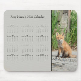 Fox - Anpassningsbar heldig kalender för 2026 Musmatta