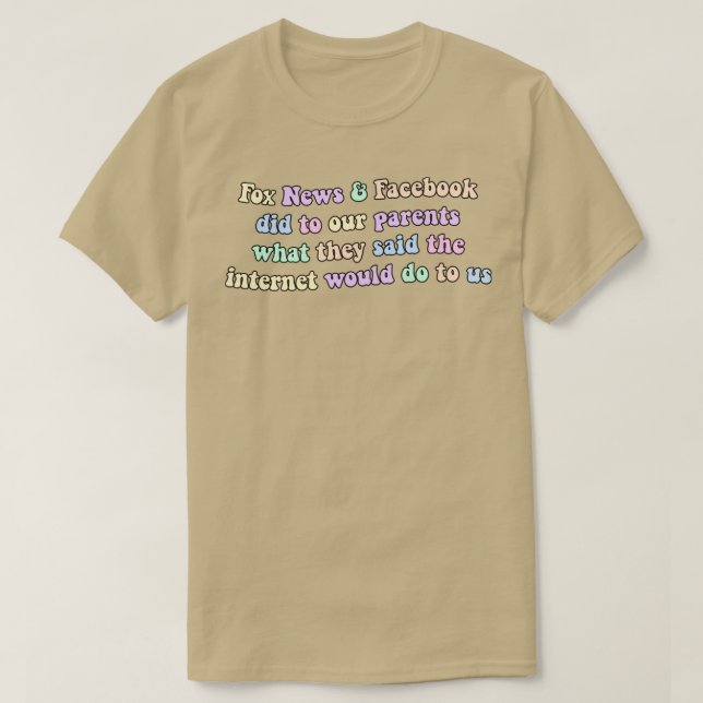 Fox News och Facebook Suck T Shirt (Design framsida)