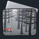 Fox och skogen laptop fodral<br><div class="desc">En ensam vild rödräv står under gräs träd i en mörk skog. För naturen,  djurlivet och djur älskare. Originalkonst av Nic Squirrell.</div>