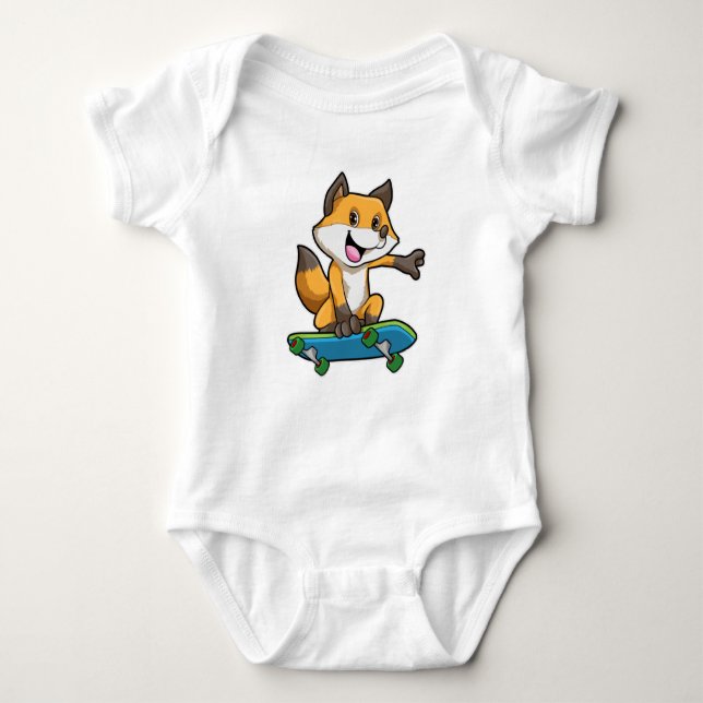 Fox som Skater med Skateboard T Shirt (Framsida)