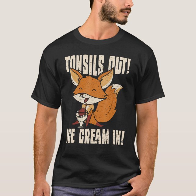 Fox Tonsils ut isgräs in - Djur T Shirt (Framsida)