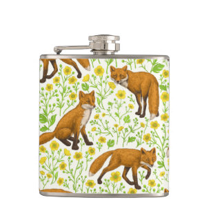 Foxar och butterkuggar på naturligt vita fickplunta