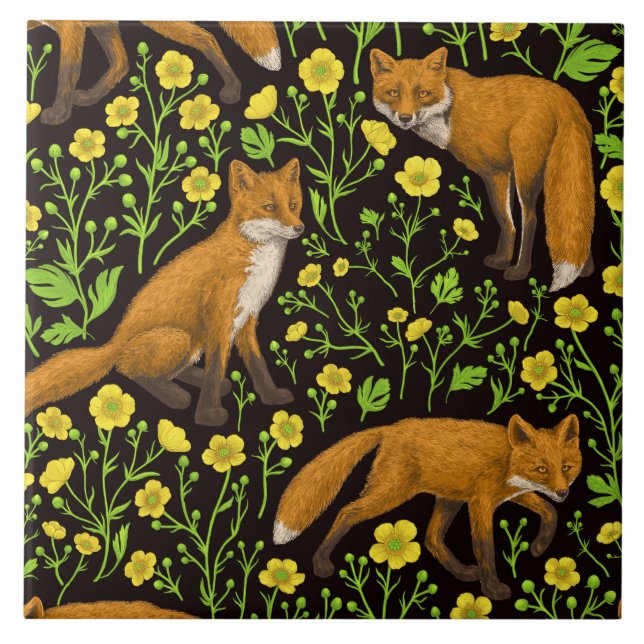 Foxar och butterkuggar på svart kakelplatta (Framsidan)