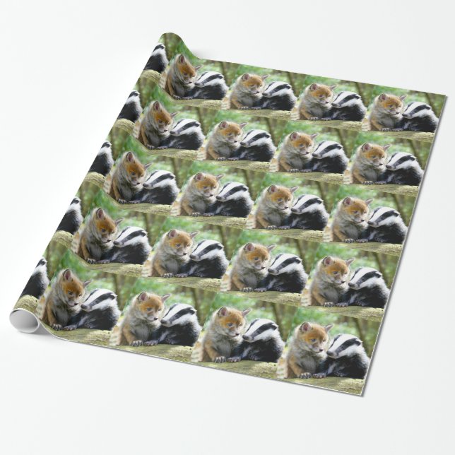 Foxcub och Badger Cute! Presentpapper (Utrullad)
