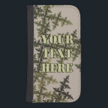 Fractal Camouflage - Sommaren Plånboksfodral För Samsung Galaxy S4<br><div class="desc">Ett brunt,  grönt och brunt,  sommarkamouflage mellan löv och nål som är lämpligt för antingen barrskogar eller lövskogar. Lägg till din egen text.</div>