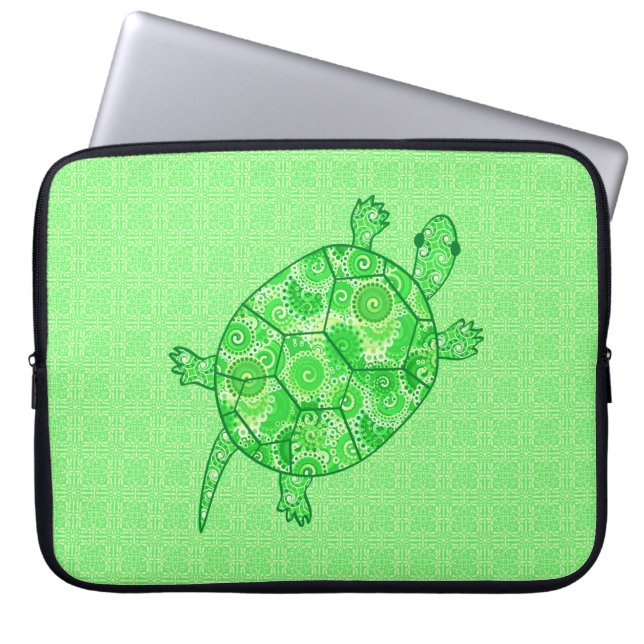 Fractal swirl turtle - lime and emerald grönt laptop fodral (Framsidan)