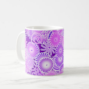 Fractalen virvlar runt mönster, skuggar av lilor kaffemugg
