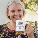 Fråga mig om min nya farmors första Rosa Kaffemugg<br><div class="desc">Fråga mig om min nya farmor Initialer Black Rosa Glitter. För en ny morförälder som firar en baby-dotterdotter,  en konstnärlig typografisk design med roligt citat,  i en blandning av svart och rosa faux glitter och hjärtmotiv. Anpassa enkelt till mottagarens initialer eller ta bort om det inte behövs.</div>