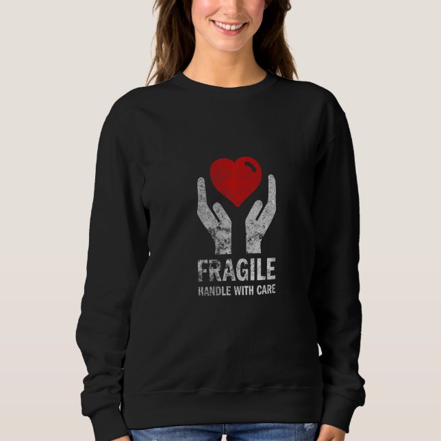 Fragile Handle With Care Love heart T Shirt (Framsida)