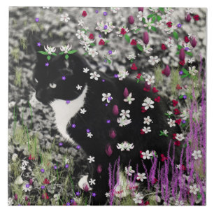Fräknar i blommor mig - svart vitsmokingkattunge kakelplatta