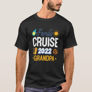 Frakt av Family Cruise 2022 Grandpa Cruising Novel T Shirt