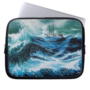 Frakt i havet i stormen laptop sleeve