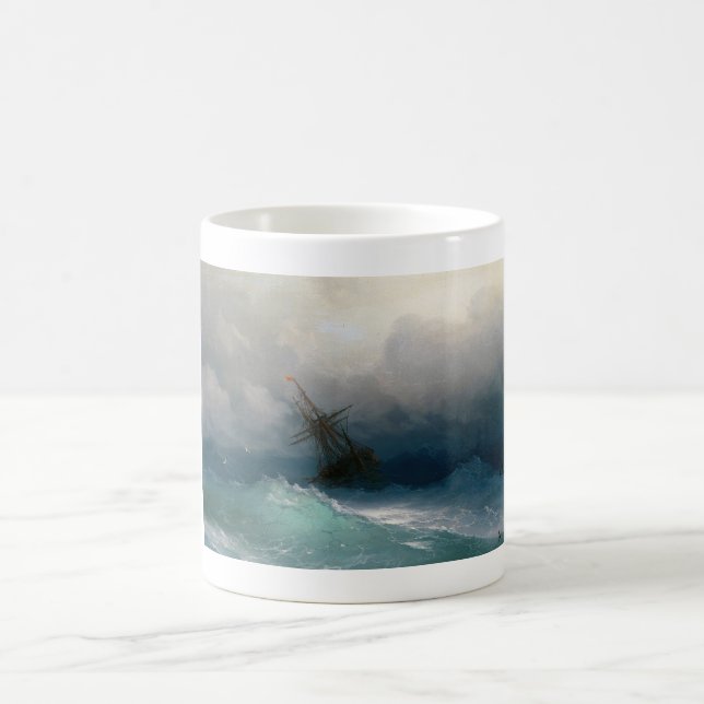 Frakt på stormig storm för havsIvan Aivazovsky Kaffemugg (Center)