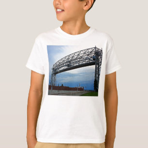 Frakten under hissen överbryggar tee