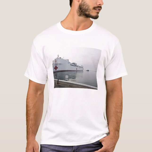 Frakten vid militärstabshögkvarteret t-shirt (Framsida)