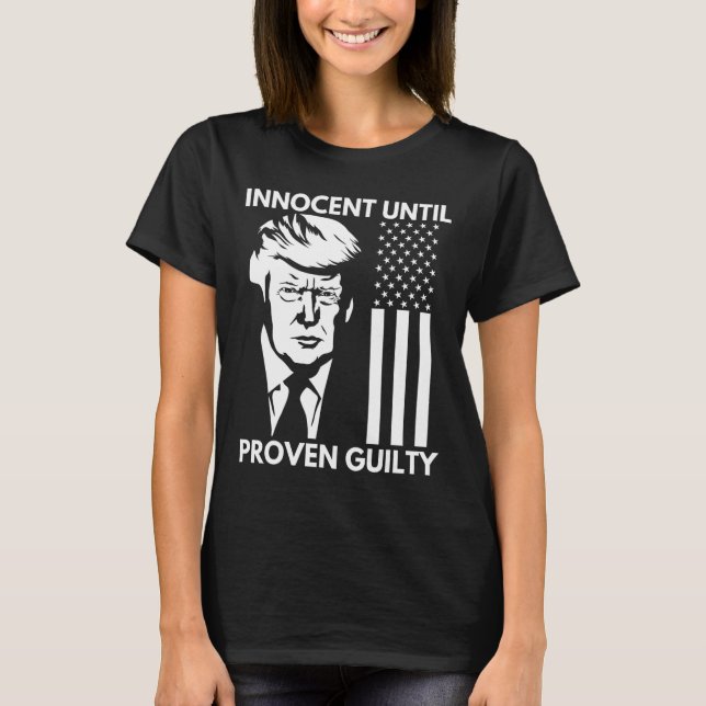 Fram till den beprövade trumpen Mugshot 2024 USA f T Shirt (Framsida)
