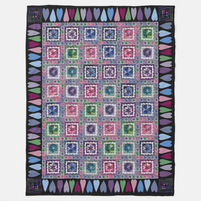 Framed Hearts Patchwork Fleece Blanket (Framsidan)