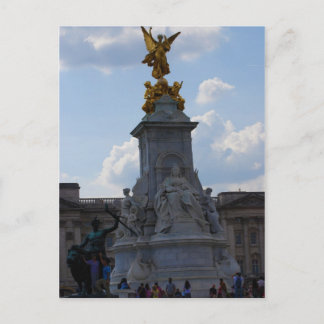 Framför Buckingham Palace Vykort