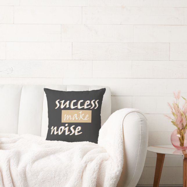 Framgångens Ljud T-Shirt Kudde (Soffa)