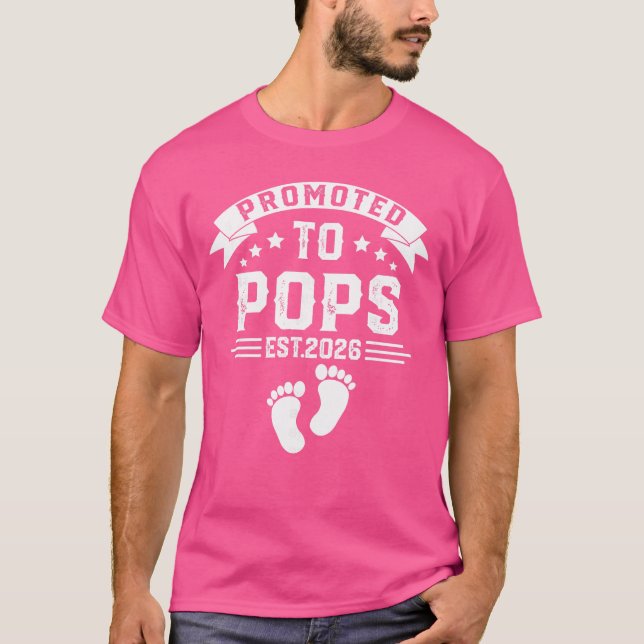 Framhjälp Pops är 2026 Snart Pops 2026 vänner T Shirt (Framsida)