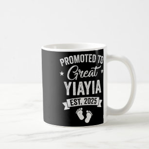 Främja Underbara Yiayia Est 2025 Gravid Announ Kaffemugg