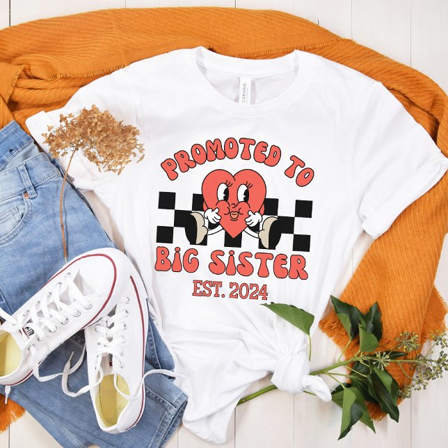 Främjad till Big Sister Est 2024 | Cute New Sister T Shirt (Skapare uppladdad)