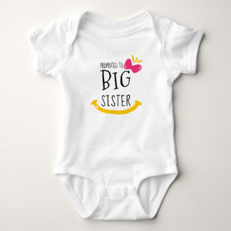 Främjad till BIG Sister T-shirt