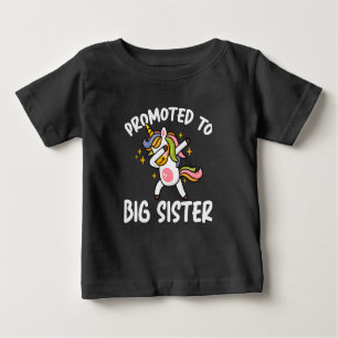 Främjad till Big Sister Unicorn T Shirt