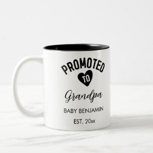 Främjad till Grandpa Personlig Baby Namn Två-Tonad Mugg