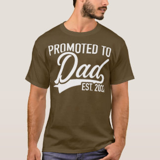 Främjad till pappa 2023 t shirt