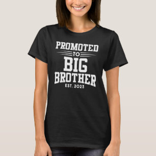 Främjad till storebror 2023 Gravid Announcemen T Shirt