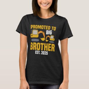 Främjad till storebror 2025 Construction Excavato T Shirt
