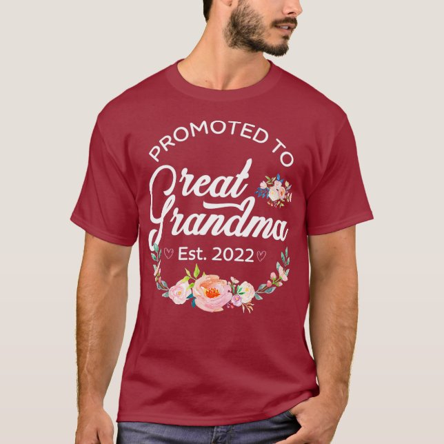 Främjad till Underbar Grandma Est 2022 Women Blomm T Shirt (Framsida)