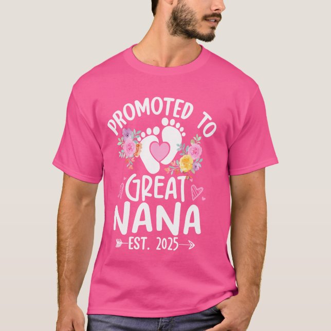 Främjad till Underbar Nana Est 2025 Första gången  T Shirt (Framsida)