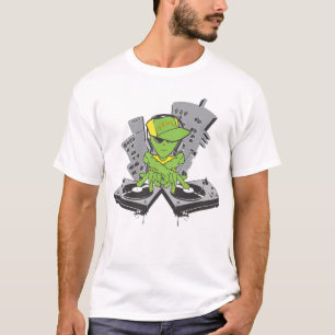 Främling DJ i färg T Shirt